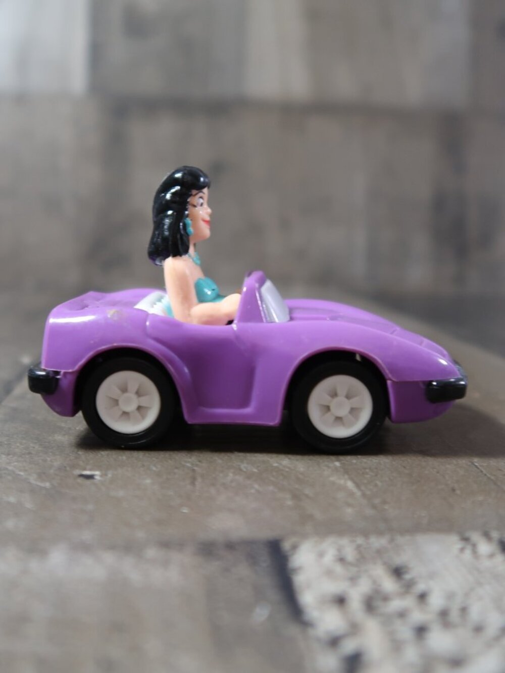 Burger King Kids Club 1991 Veronica Lodge Archie Comics Purple Pull Back Car Toy